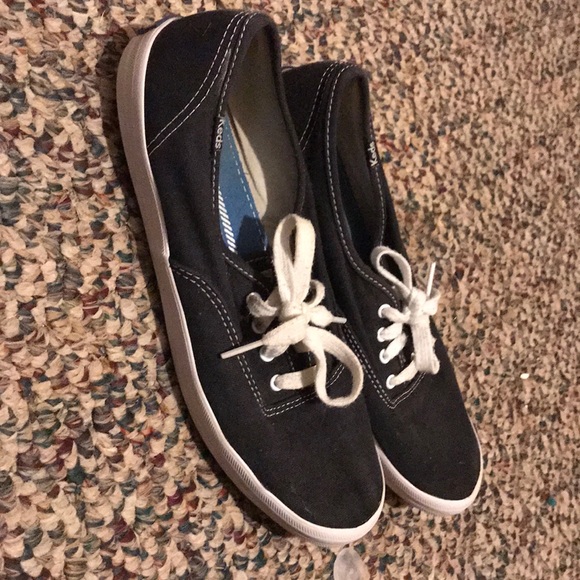 keds half shoes